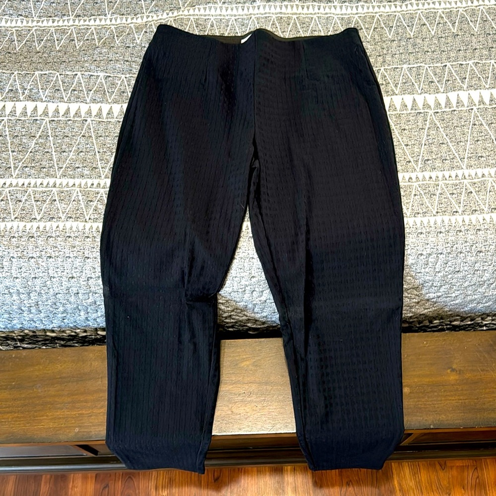 Calvin Klein women’s crop dark navy dress pants size 10